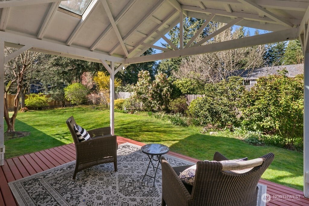 16404 NE 110th Street , Redmond, WA 98052