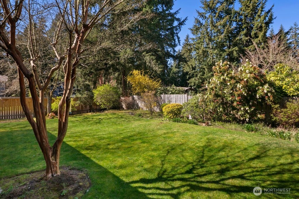 16404 NE 110th Street , Redmond, WA 98052