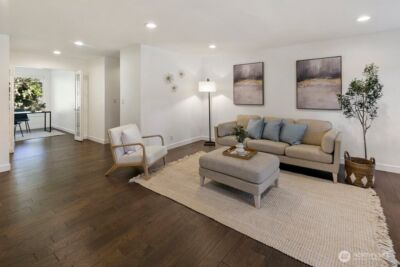 16404 NE 110th Street , Redmond, WA 98052 - Photo 4
