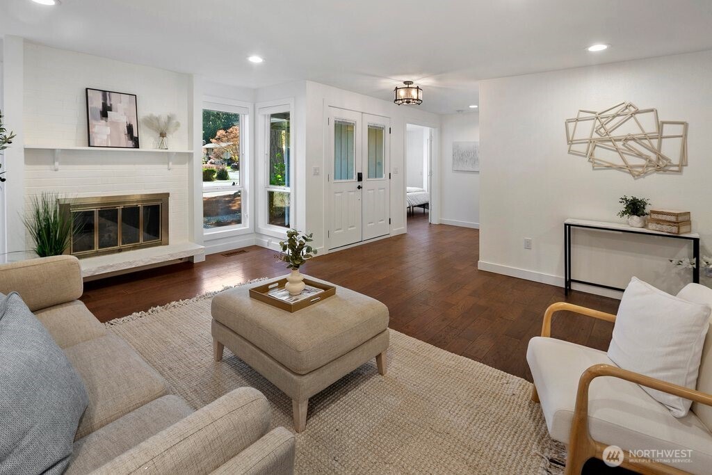 16404 NE 110th Street , Redmond, WA 98052