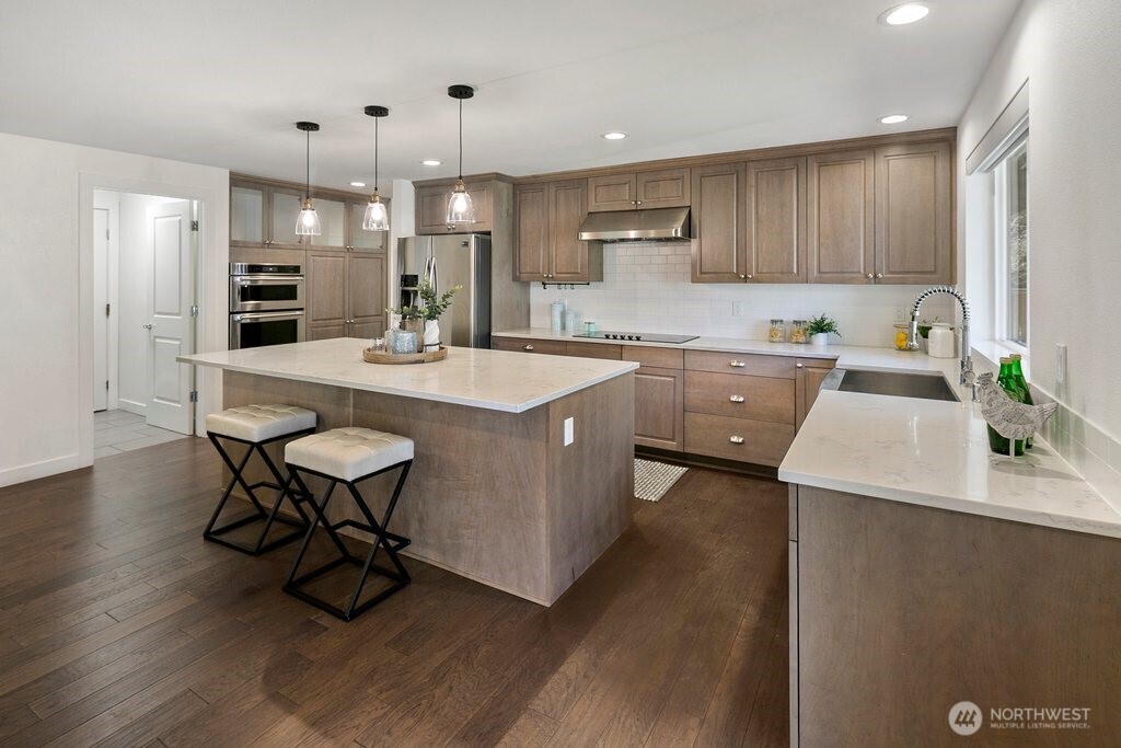 16404 NE 110th Street , Redmond, WA 98052