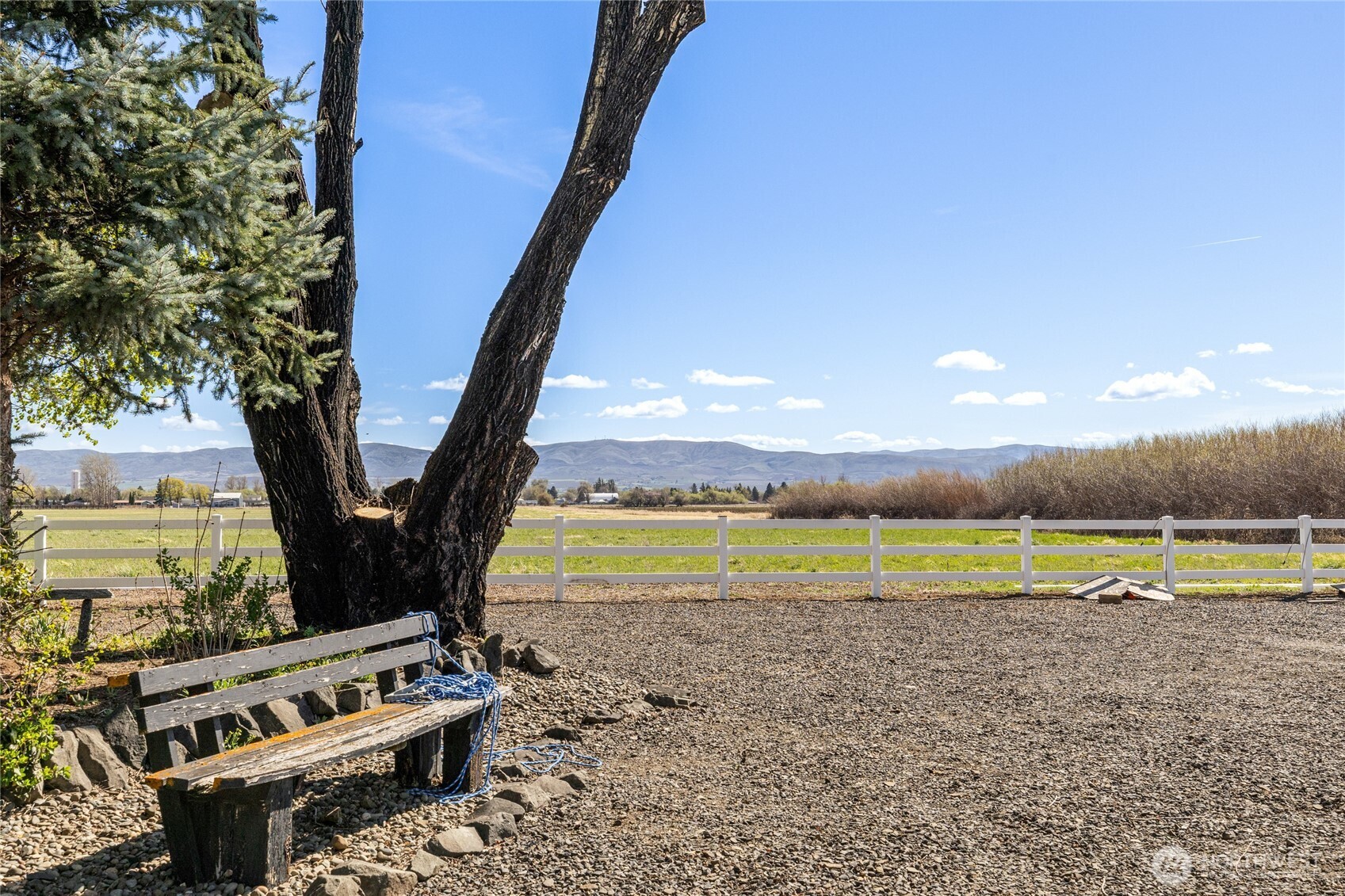 9010 Vantage Highway , Ellensburg, WA 98926