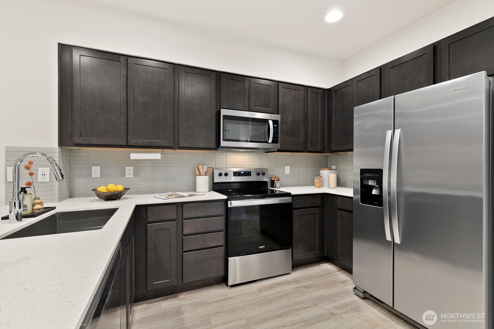 13117 3rd Avenue SE #J2, Everett, WA 98208