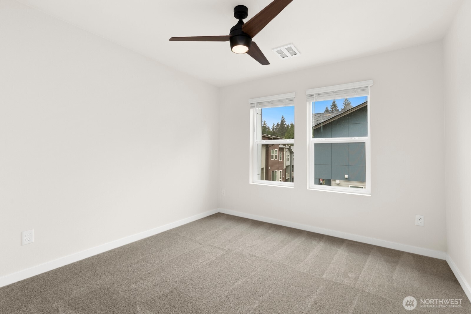 13117 3rd Avenue SE #J2, Everett, WA 98208