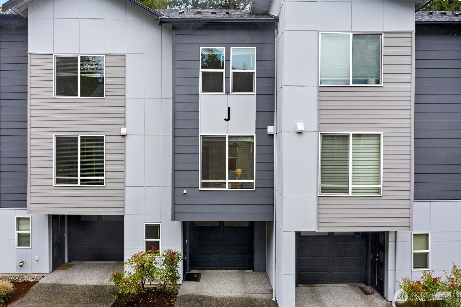 13117 3rd Avenue SE #J2, Everett, WA 98208