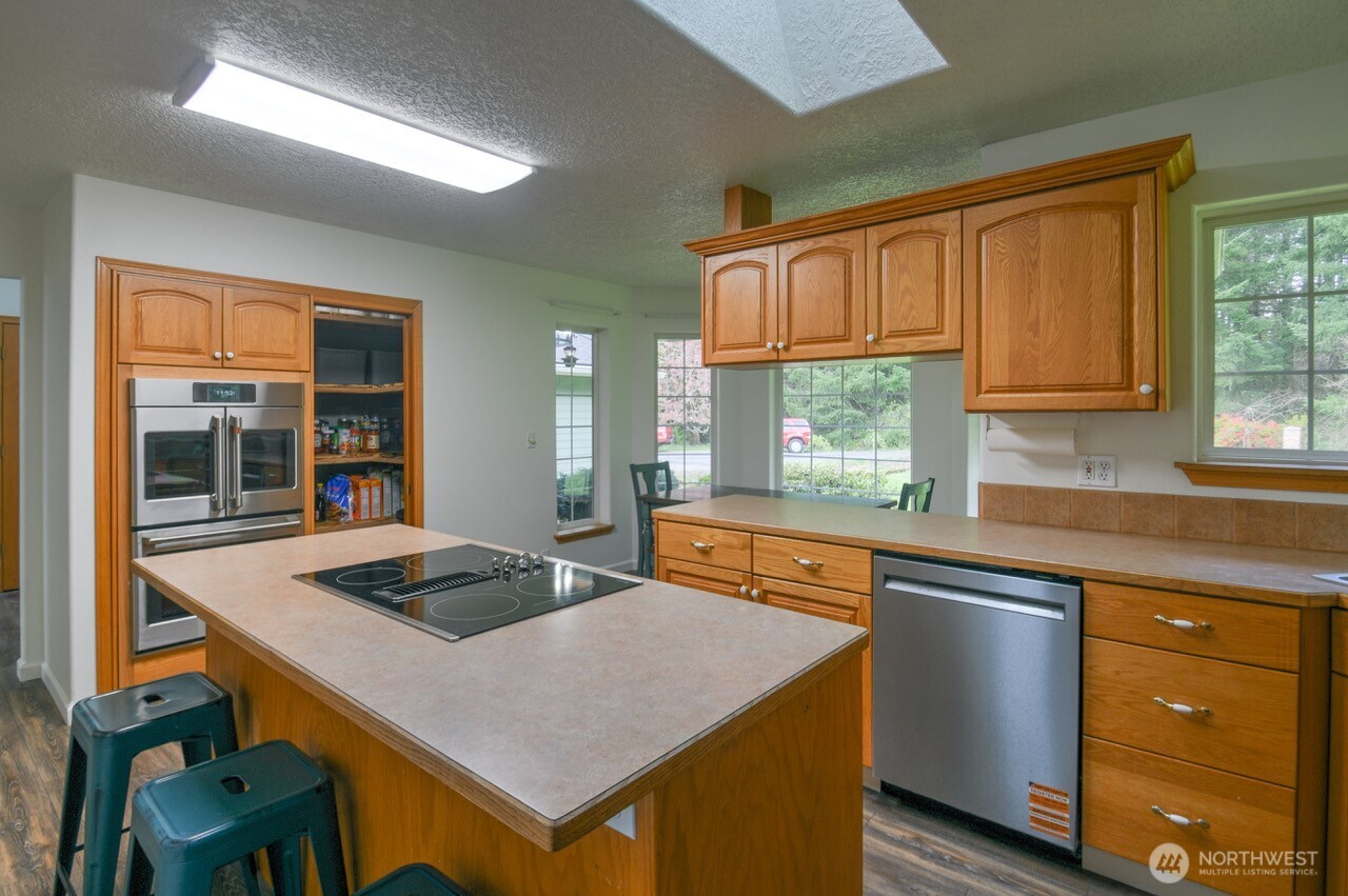 340 Nikula , Winlock, WA 98596