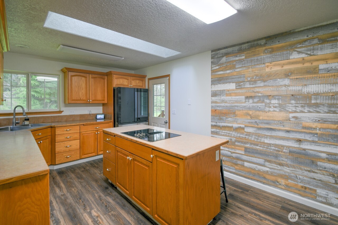 340 Nikula , Winlock, WA 98596