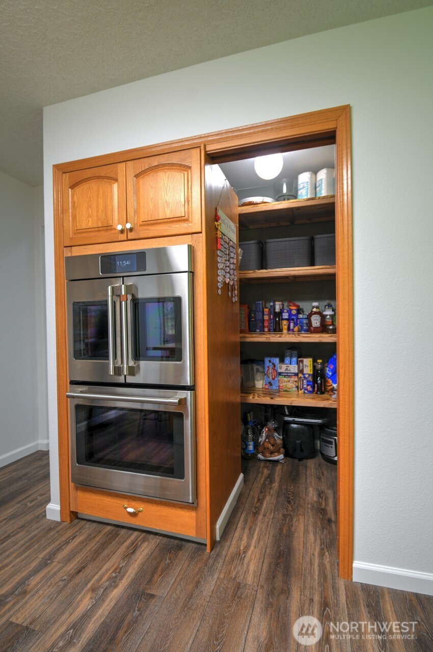 340 Nikula , Winlock, WA 98596