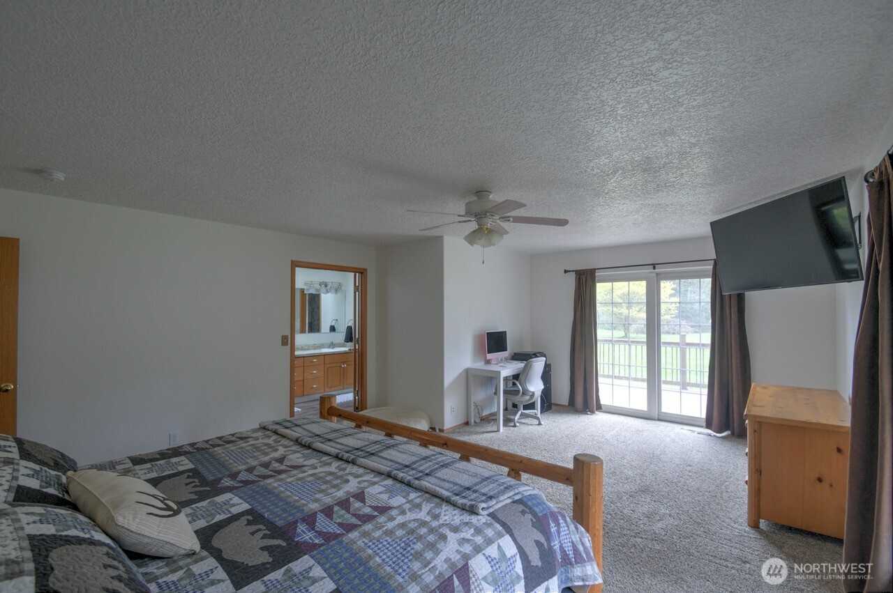 340 Nikula , Winlock, WA 98596