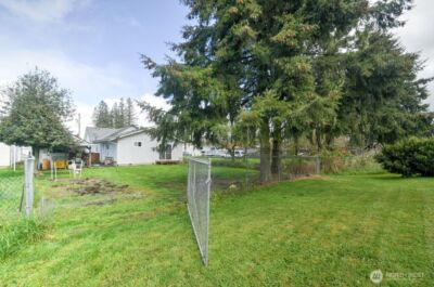 242 Main Street , Onalaska, WA 98570 - Photo 29