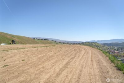 519 Diede Hills Lane , Wenatchee, WA 98801 - Photo 14