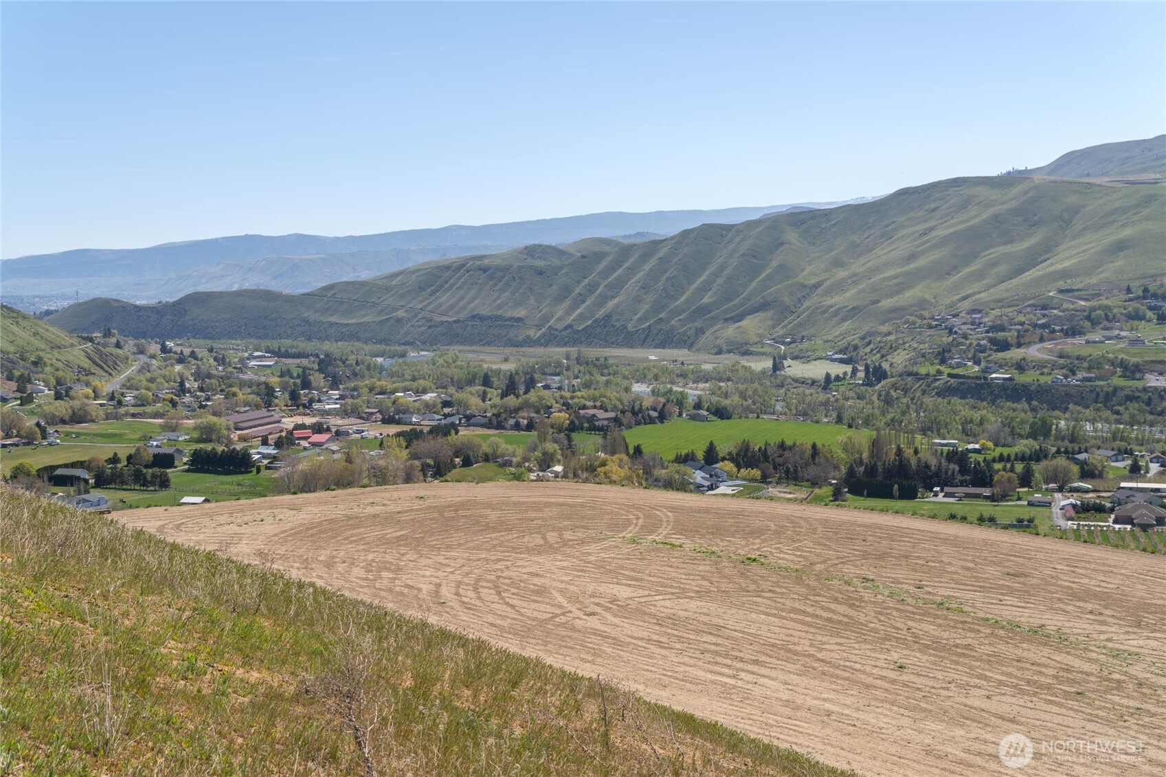 519 Diede Hills Lane , Wenatchee, WA 98801