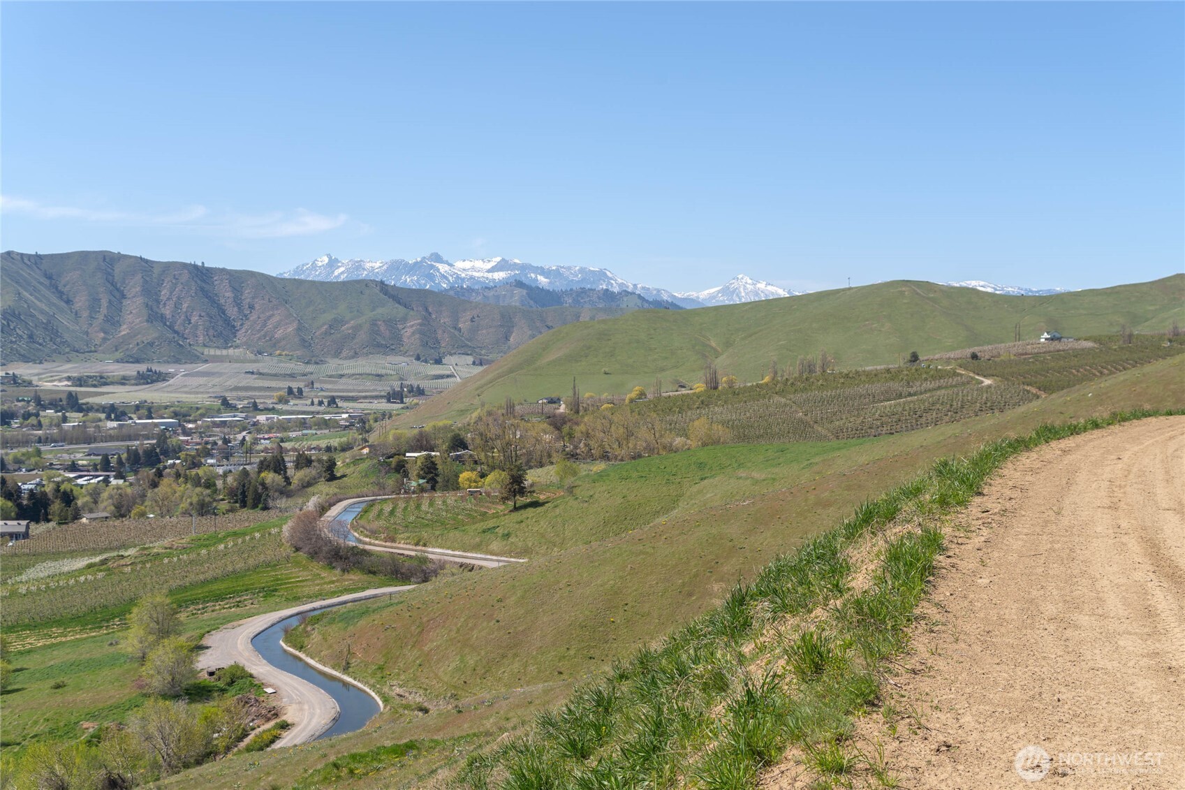 519 Diede Hills Lane , Wenatchee, WA 98801