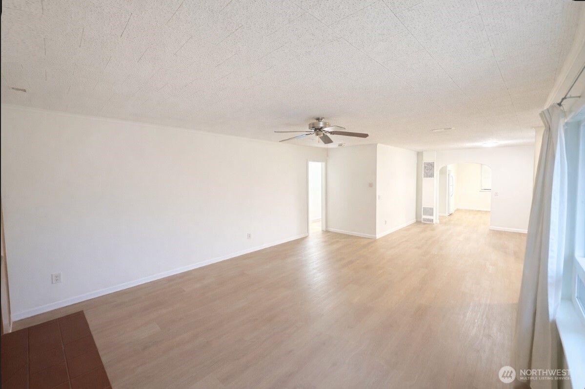 211 Latona Street , Centralia, WA 98531