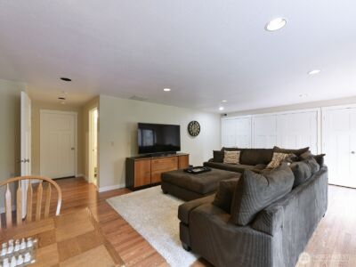 25216 238th Avenue SE, Maple Valley, WA 98038 - Photo 23