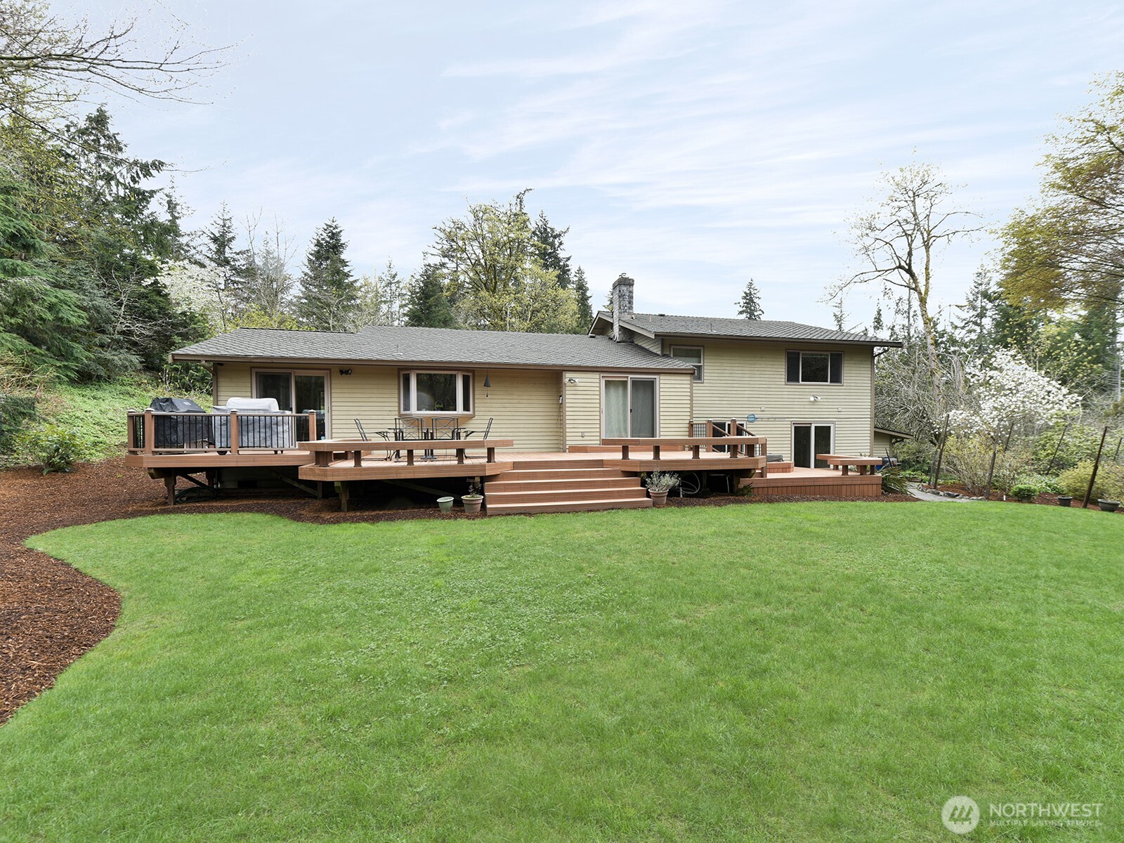 25216 238th Avenue SE, Maple Valley, WA 98038