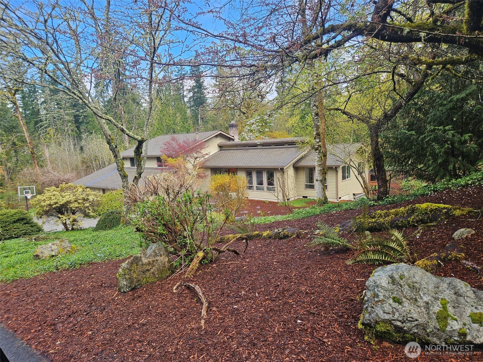 25216 238th Avenue SE, Maple Valley, WA 98038