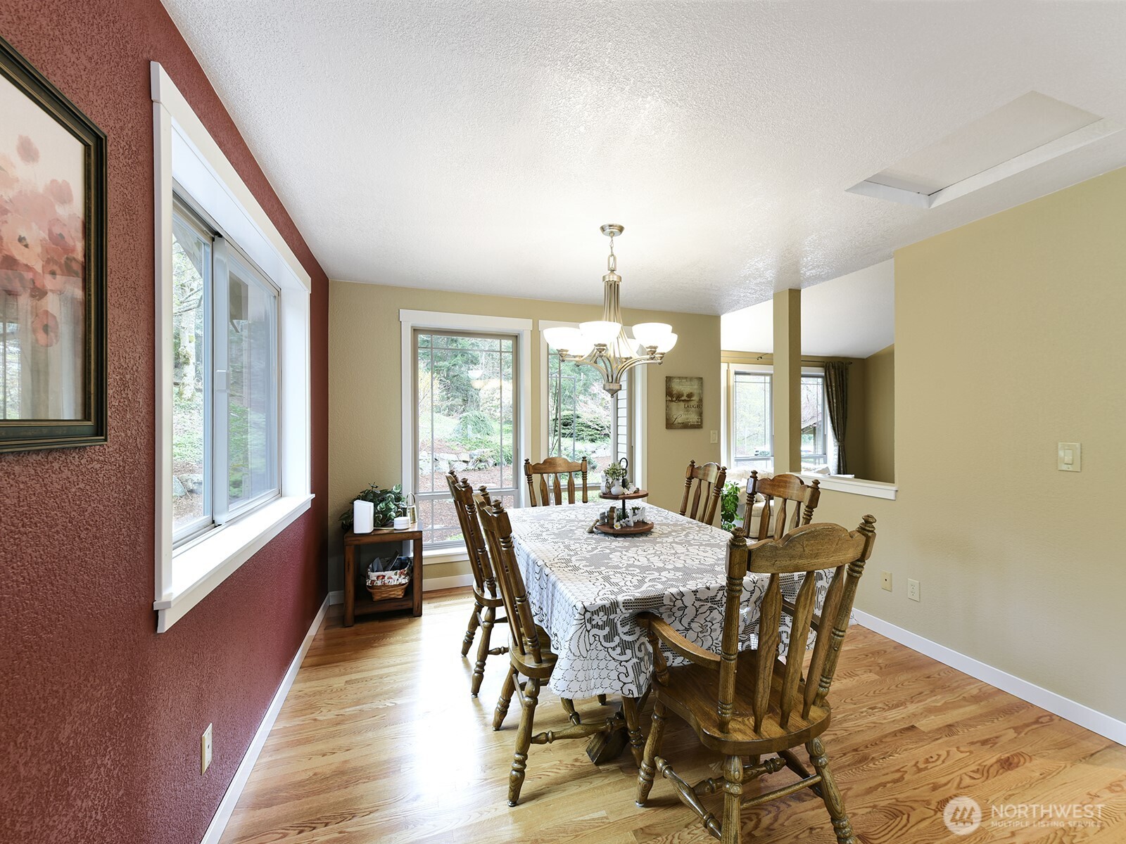 25216 238th Avenue SE, Maple Valley, WA 98038