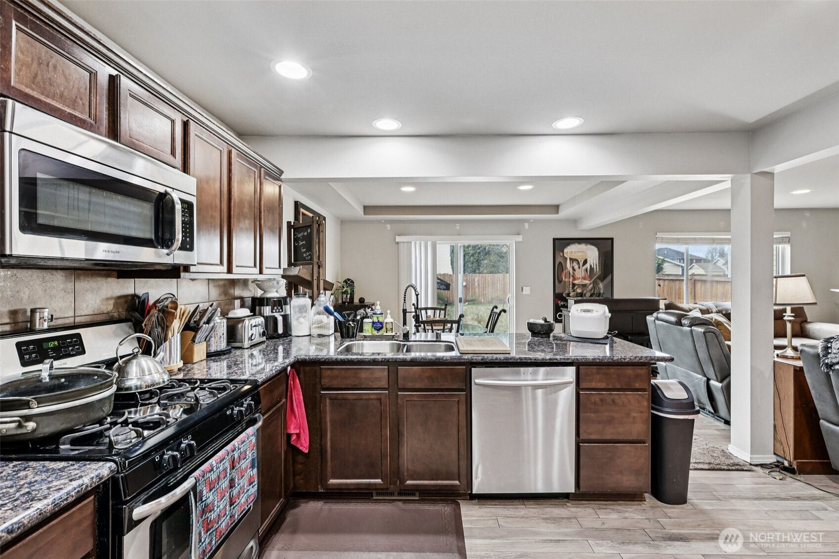 18818 111th Avenue Ct E, Puyallup, WA 98374