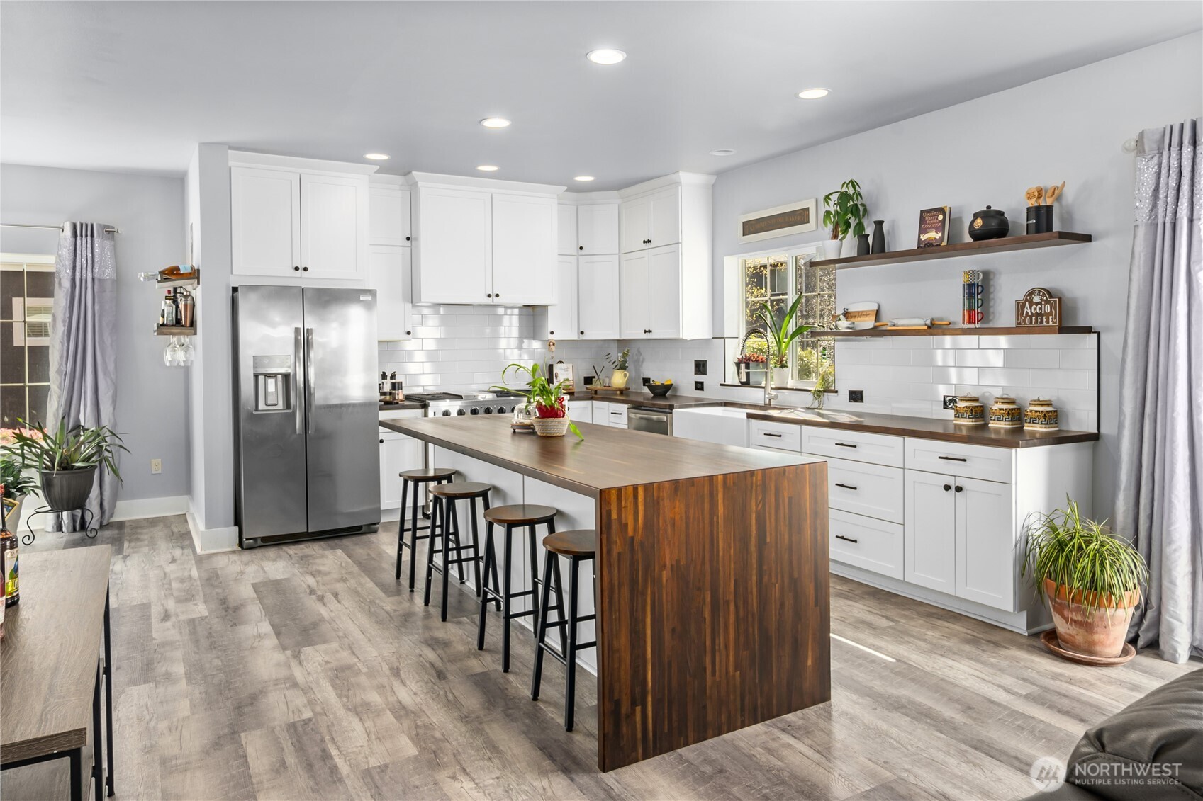 4915 Bering Street NW, Gig Harbor, WA 98332