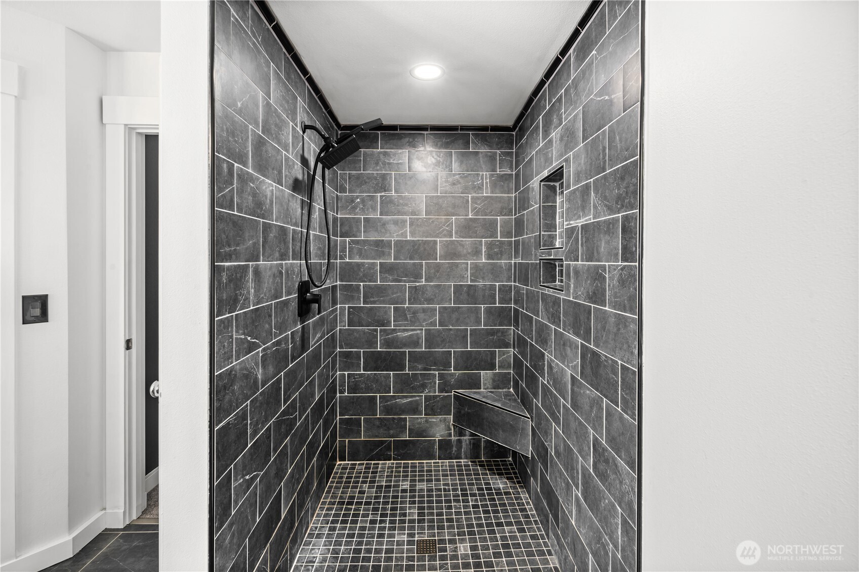 4915 Bering Street NW, Gig Harbor, WA 98332