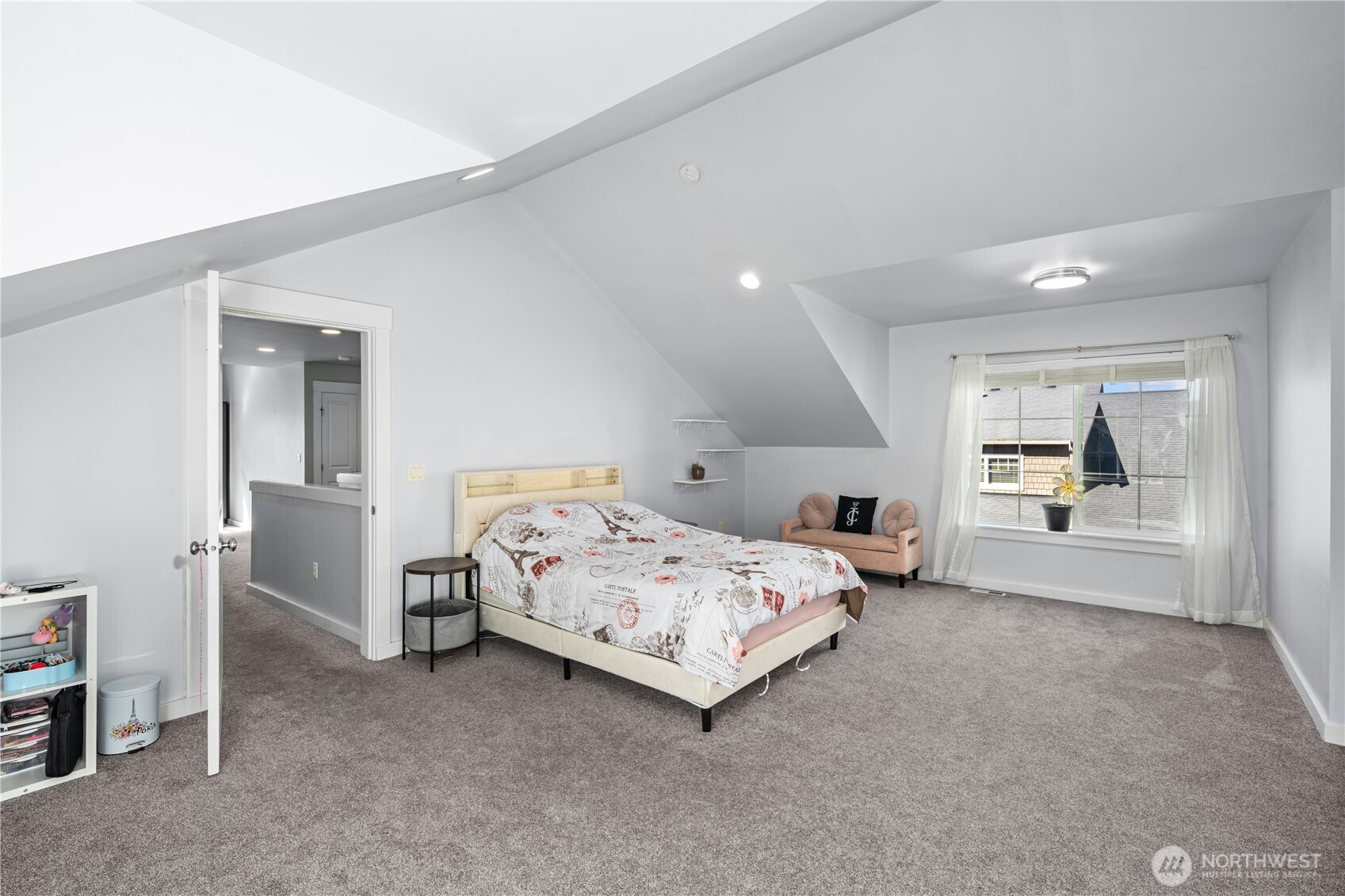 4915 Bering Street NW, Gig Harbor, WA 98332