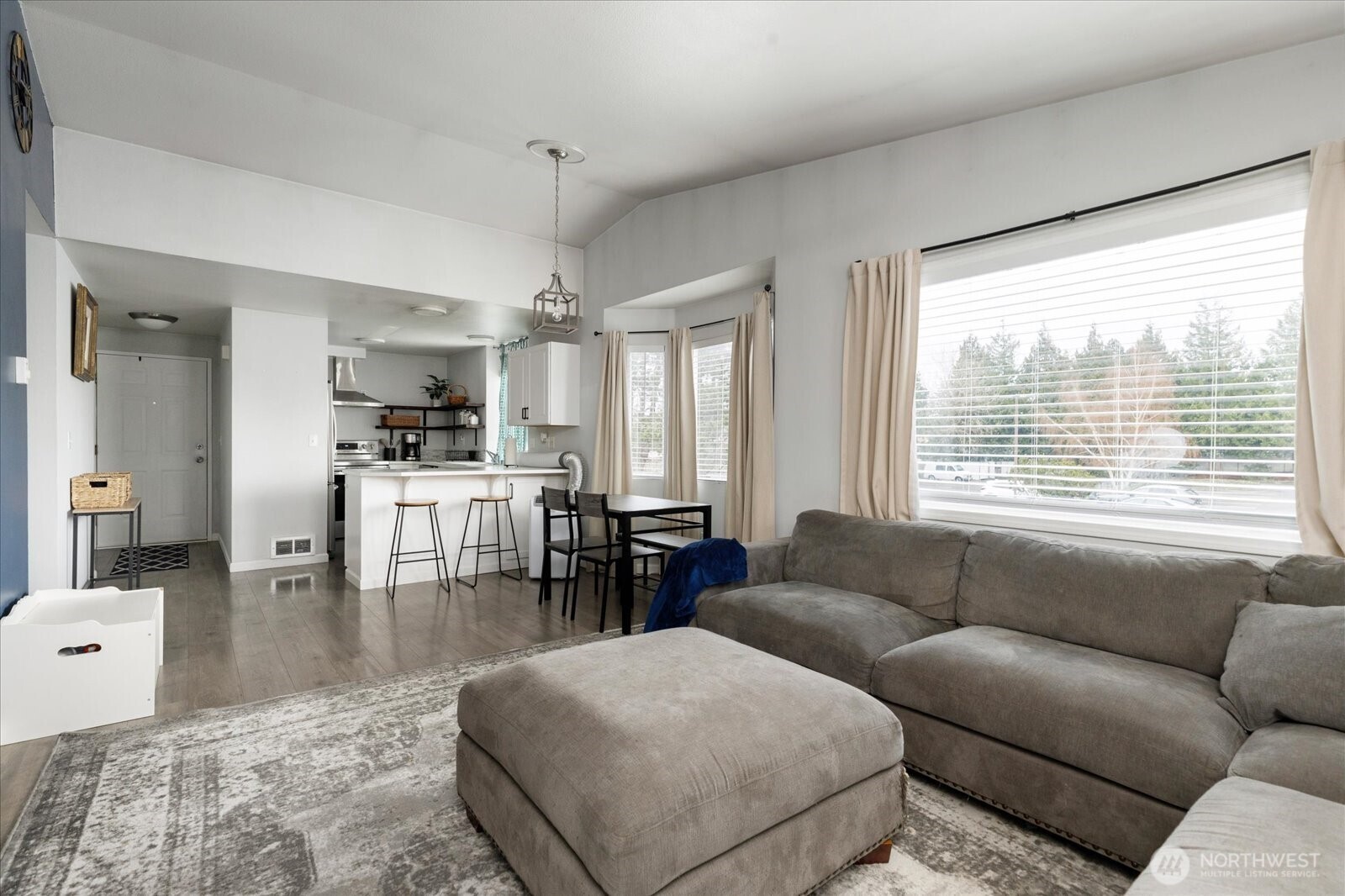 730 SE 8th Avenue #G201, Oak Harbor, WA 98277