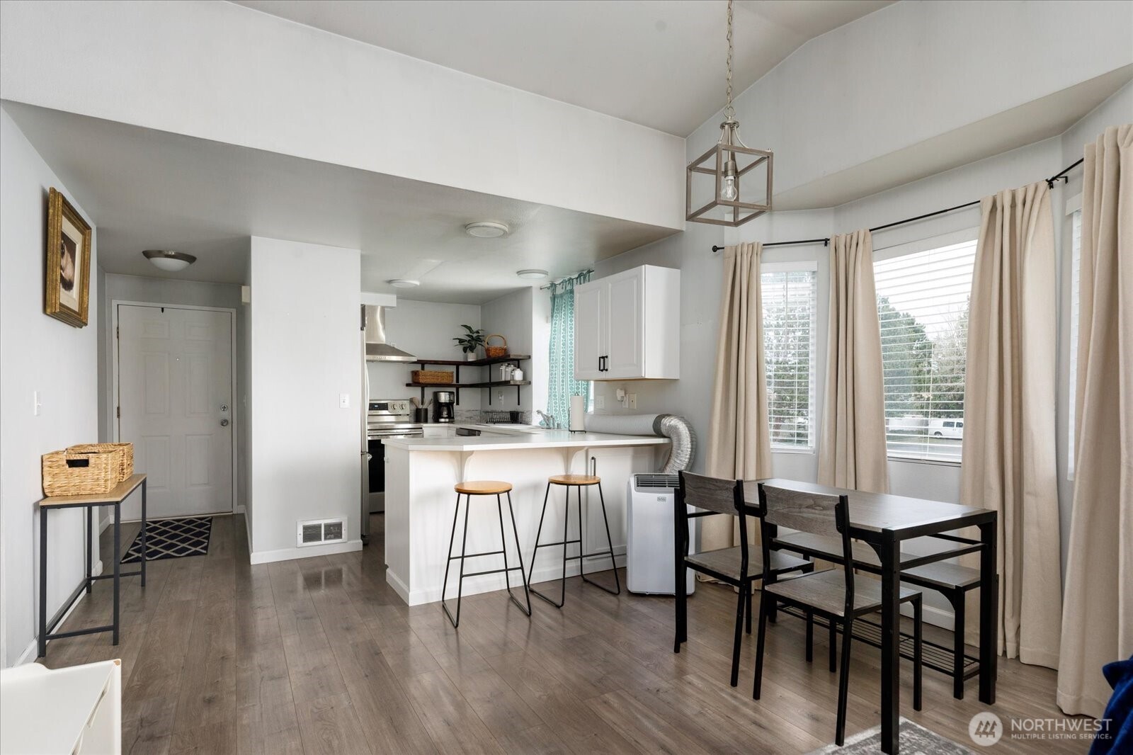 730 SE 8th Avenue #G201, Oak Harbor, WA 98277
