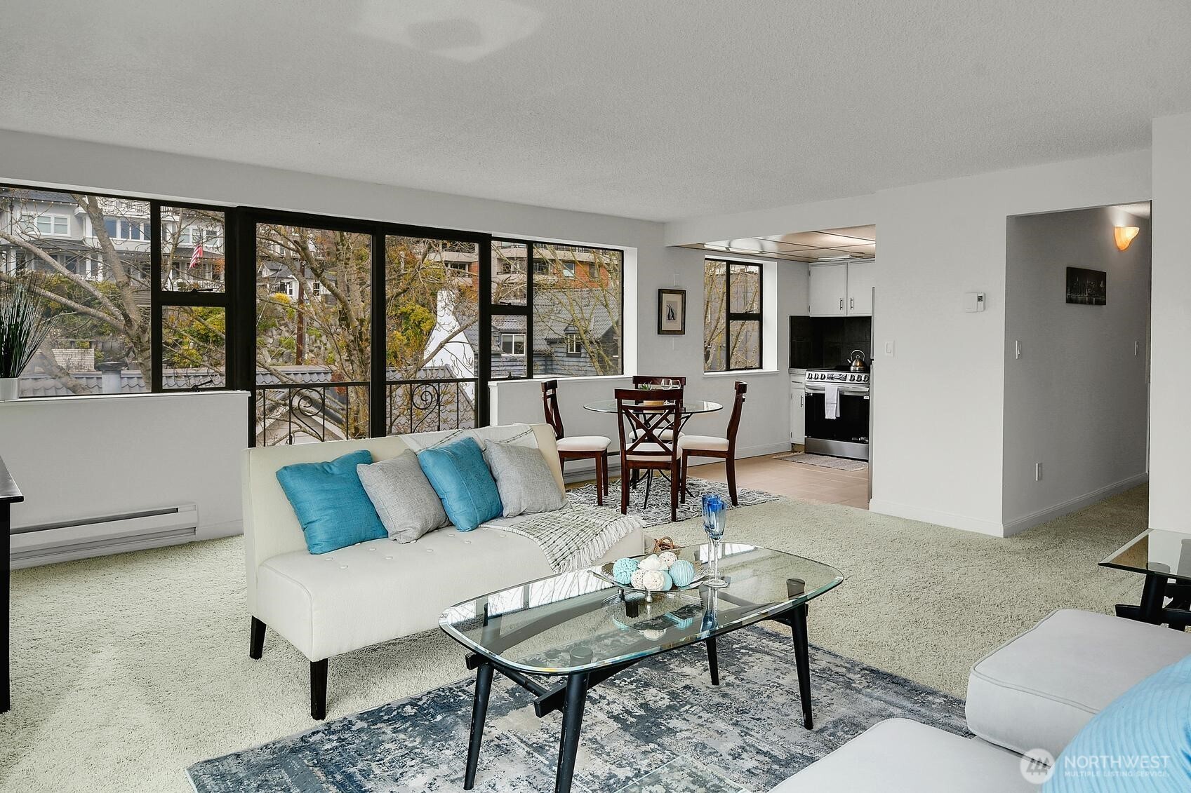 912 3rd Avenue W #501, Seattle, WA 98119