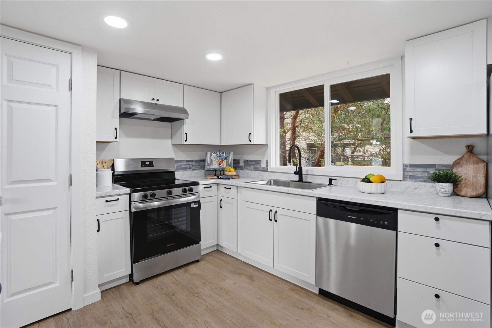 5165 Granada Place SE, Port Orchard, WA 98367