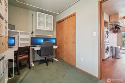 18805 SE 42nd Street , Issaquah, WA 98027 - Photo 15