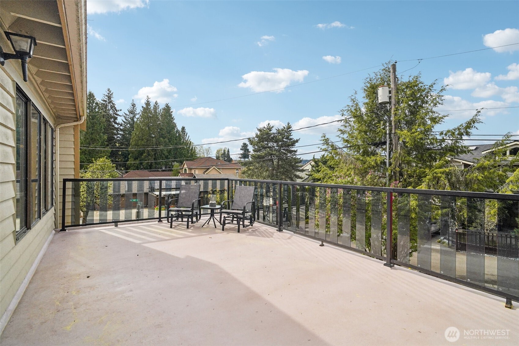 18805 SE 42nd Street , Issaquah, WA 98027