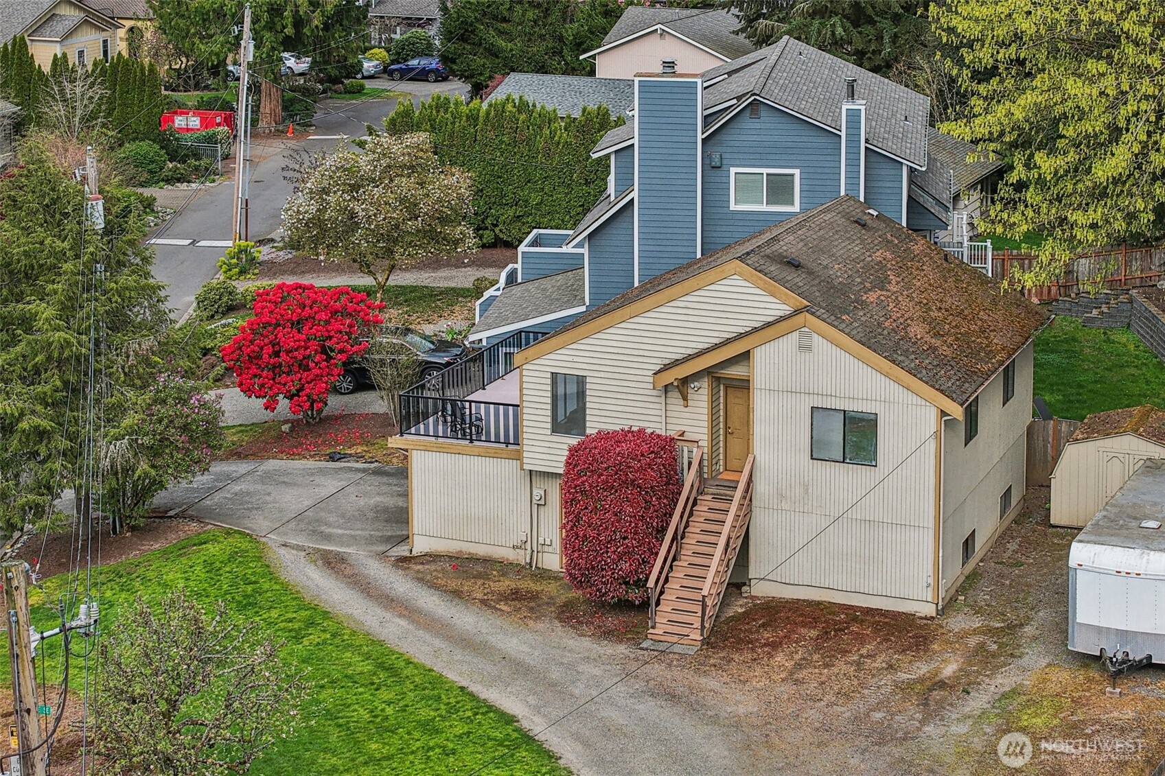 18805 SE 42nd Street , Issaquah, WA 98027