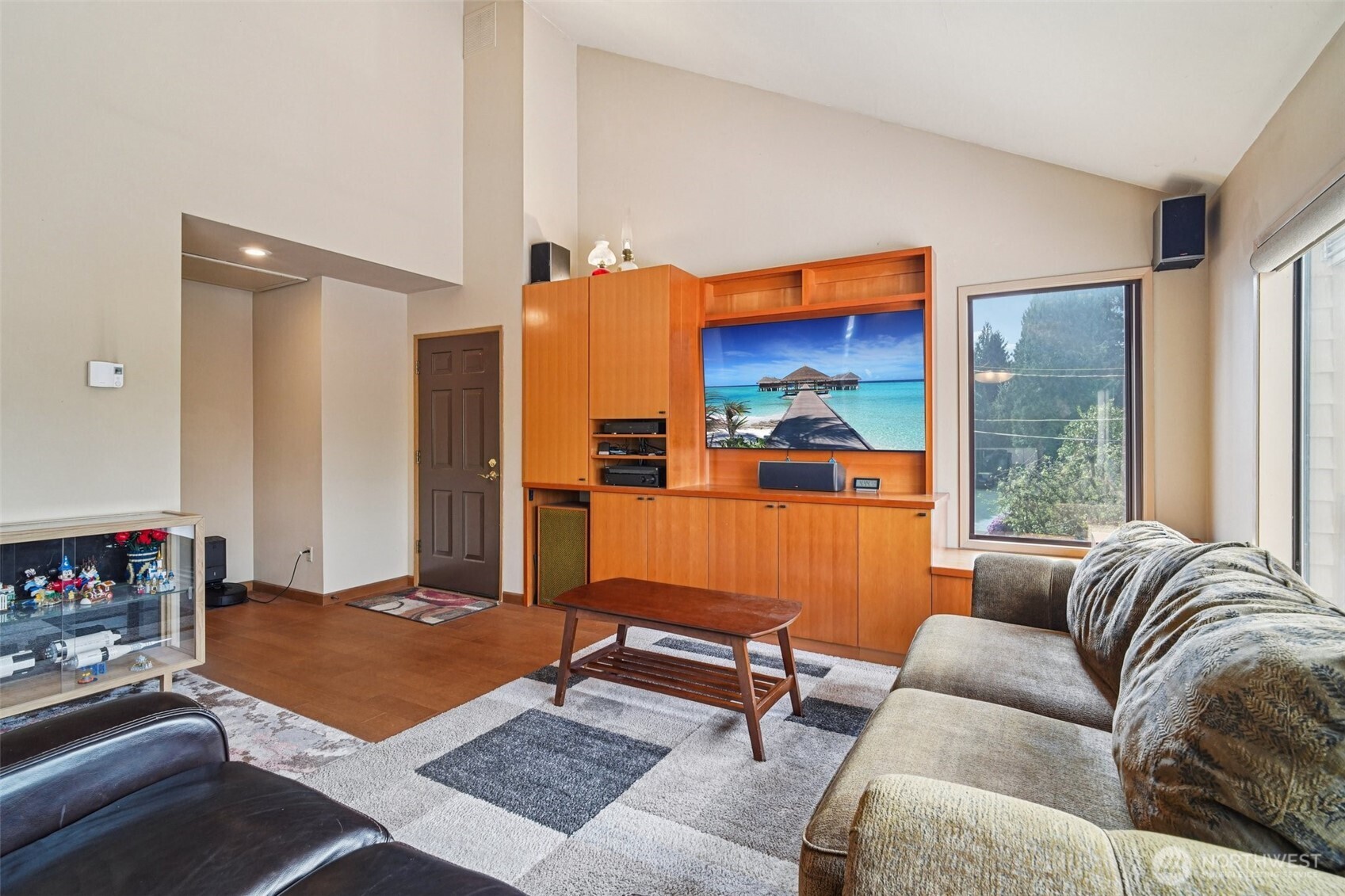 18805 SE 42nd Street , Issaquah, WA 98027