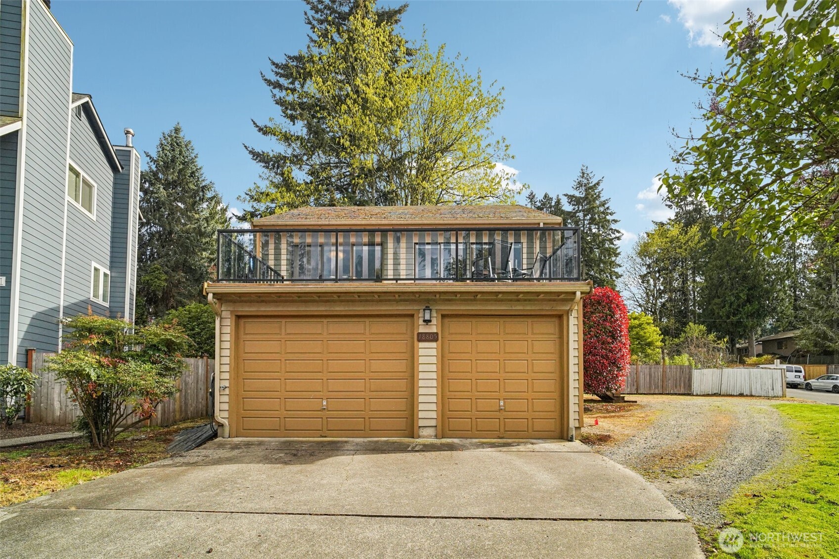 18805 SE 42nd Street , Issaquah, WA 98027