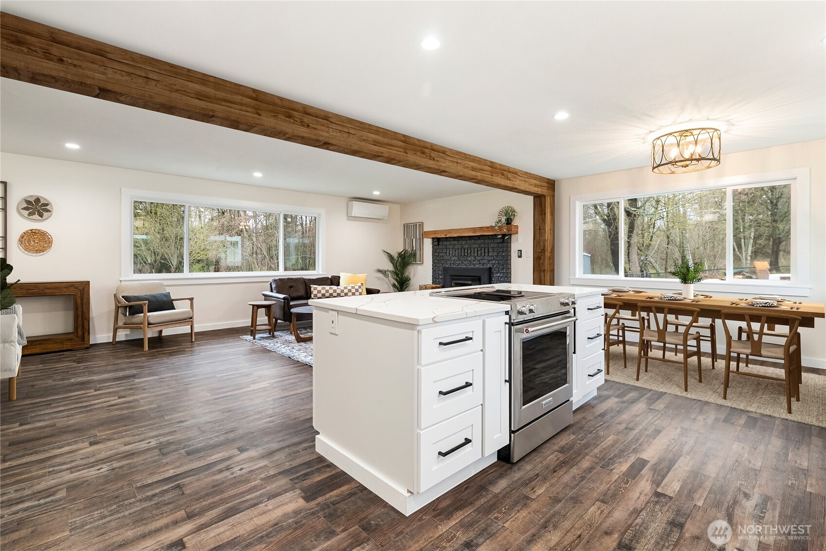3984 Bancroft Road , Bellingham, WA 98225
