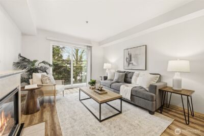 9057 Greenwood Avenue N #102, Seattle, WA 98103