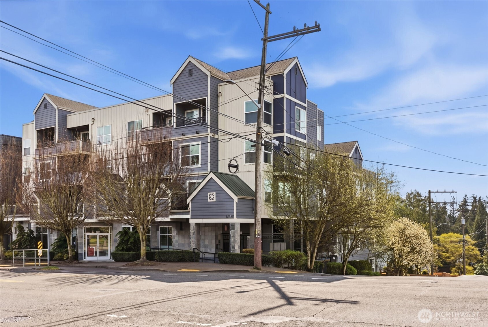 9057 Greenwood Avenue N #102, Seattle, WA 98103