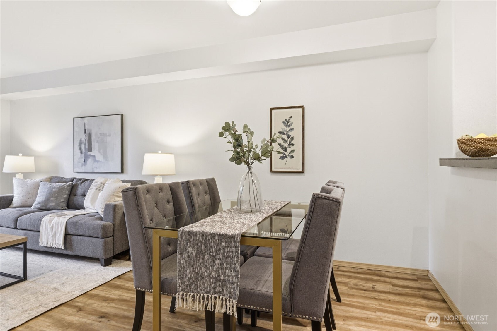 9057 Greenwood Avenue N #102, Seattle, WA 98103