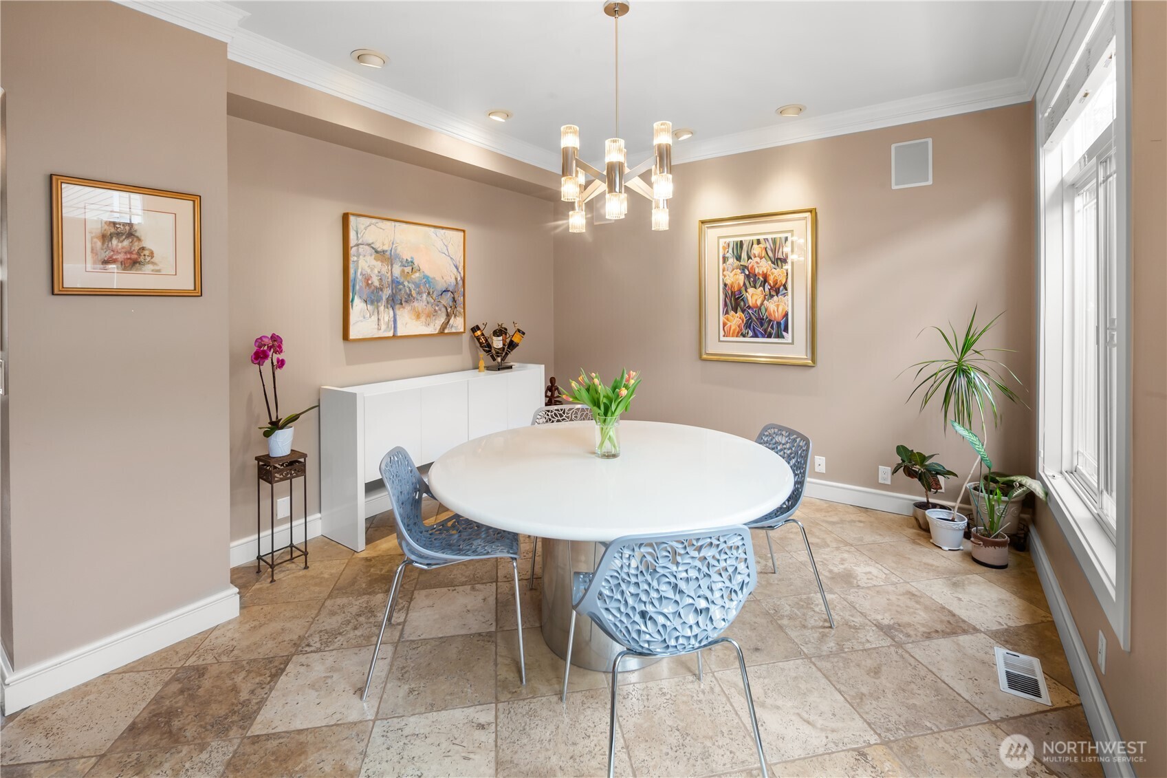 8630 113th Lane NE, Kirkland, WA 98033