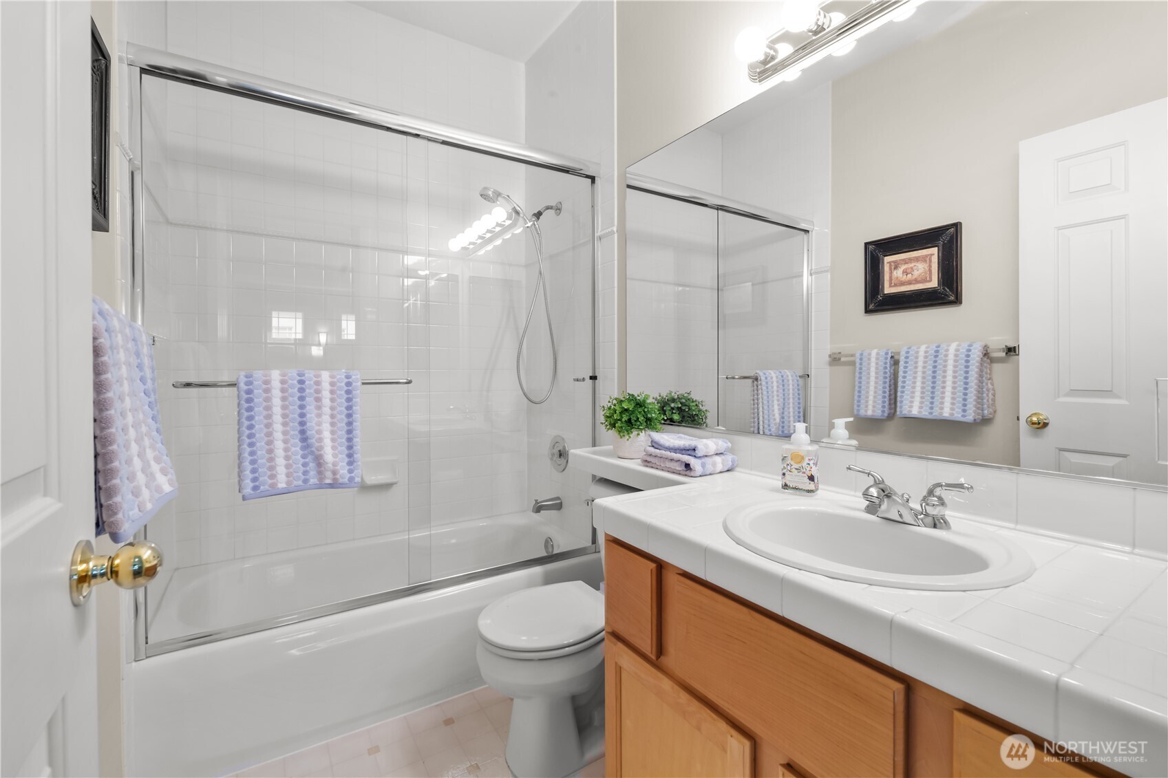 8630 113th Lane NE, Kirkland, WA 98033