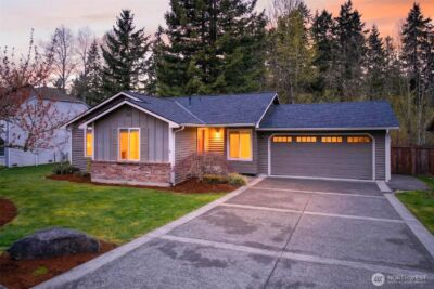 17718 NE 137th Court , Redmond, WA 98052