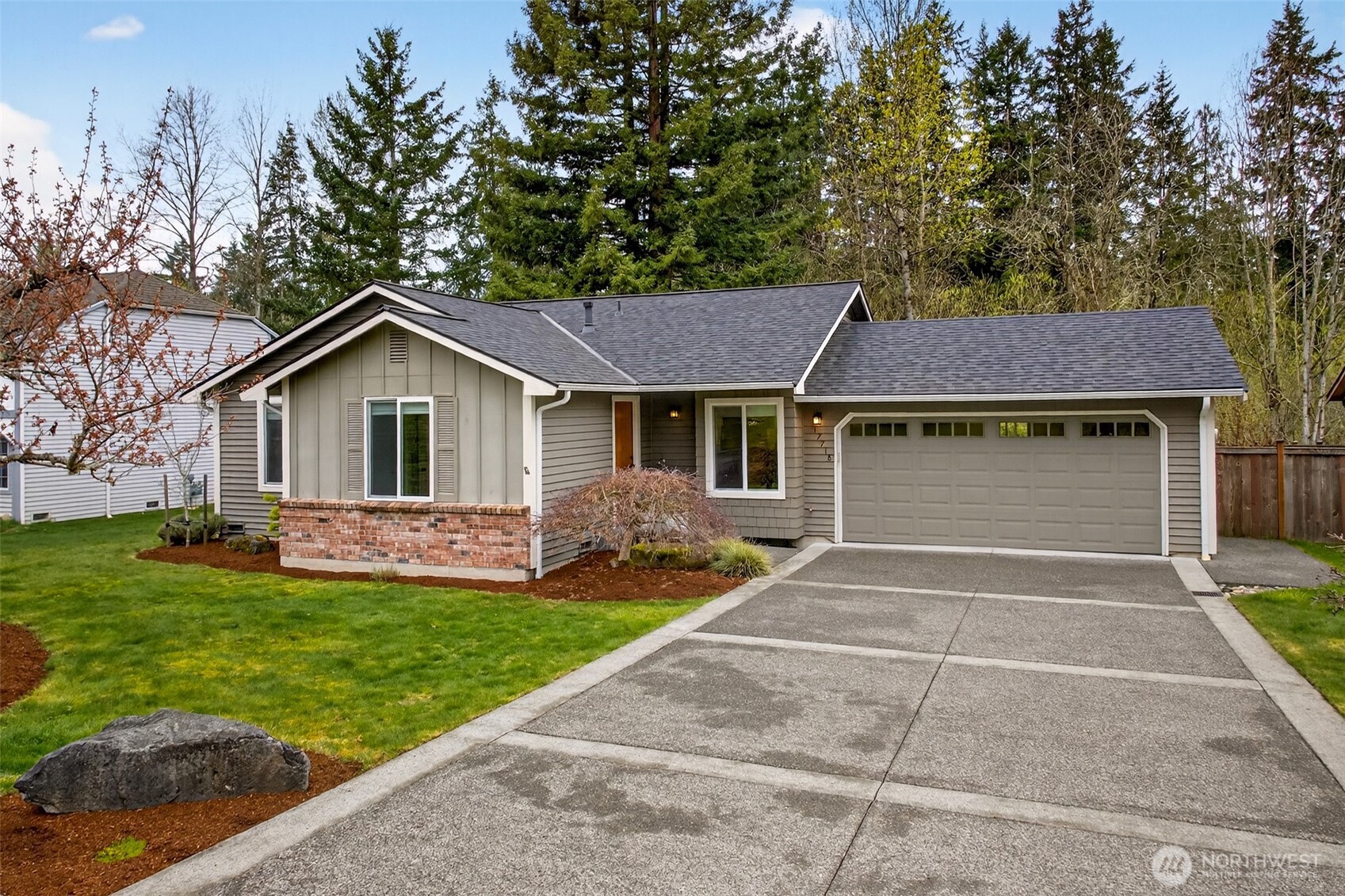 17718 NE 137th Court , Redmond, WA 98052