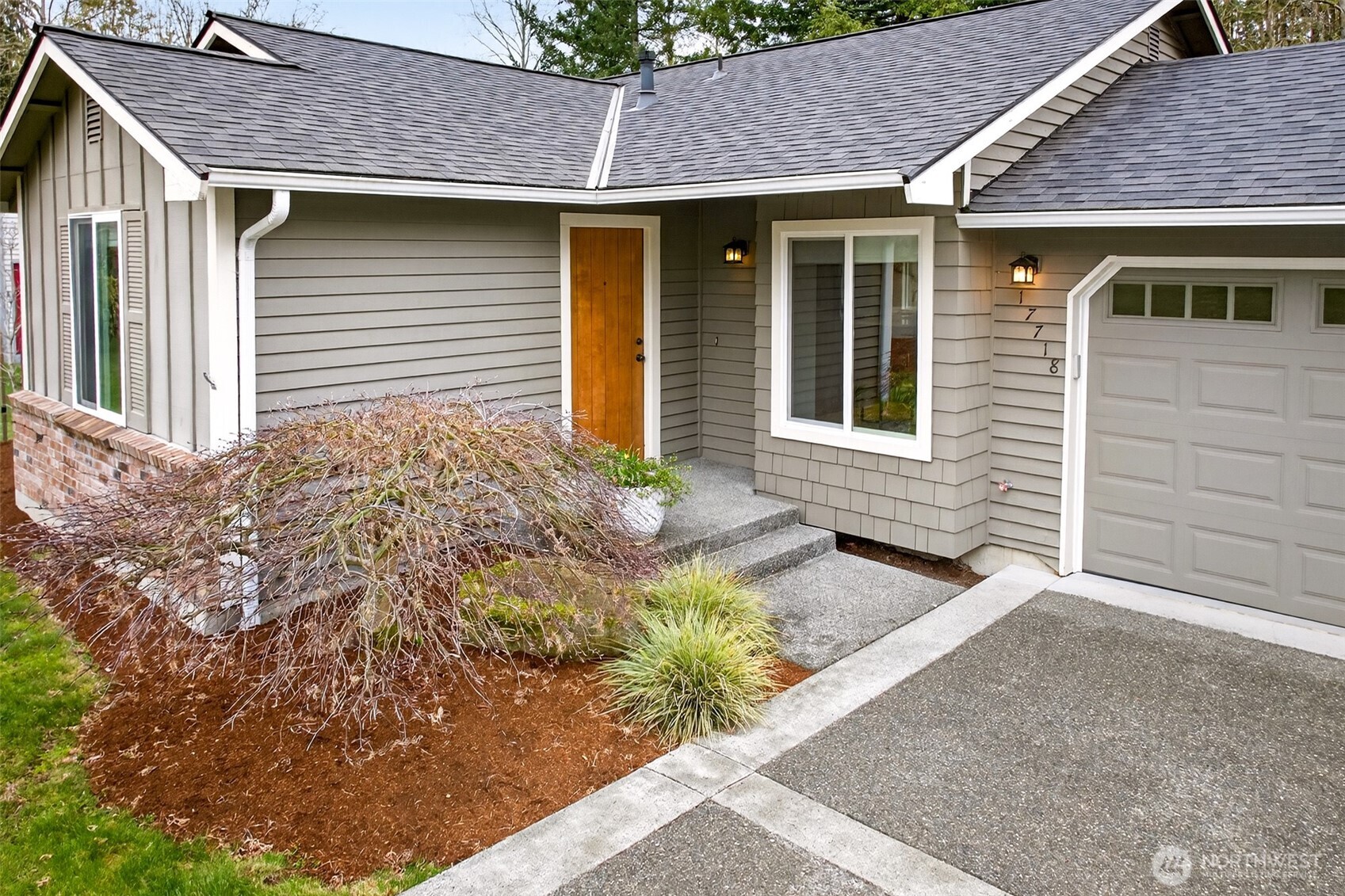 17718 NE 137th Court , Redmond, WA 98052