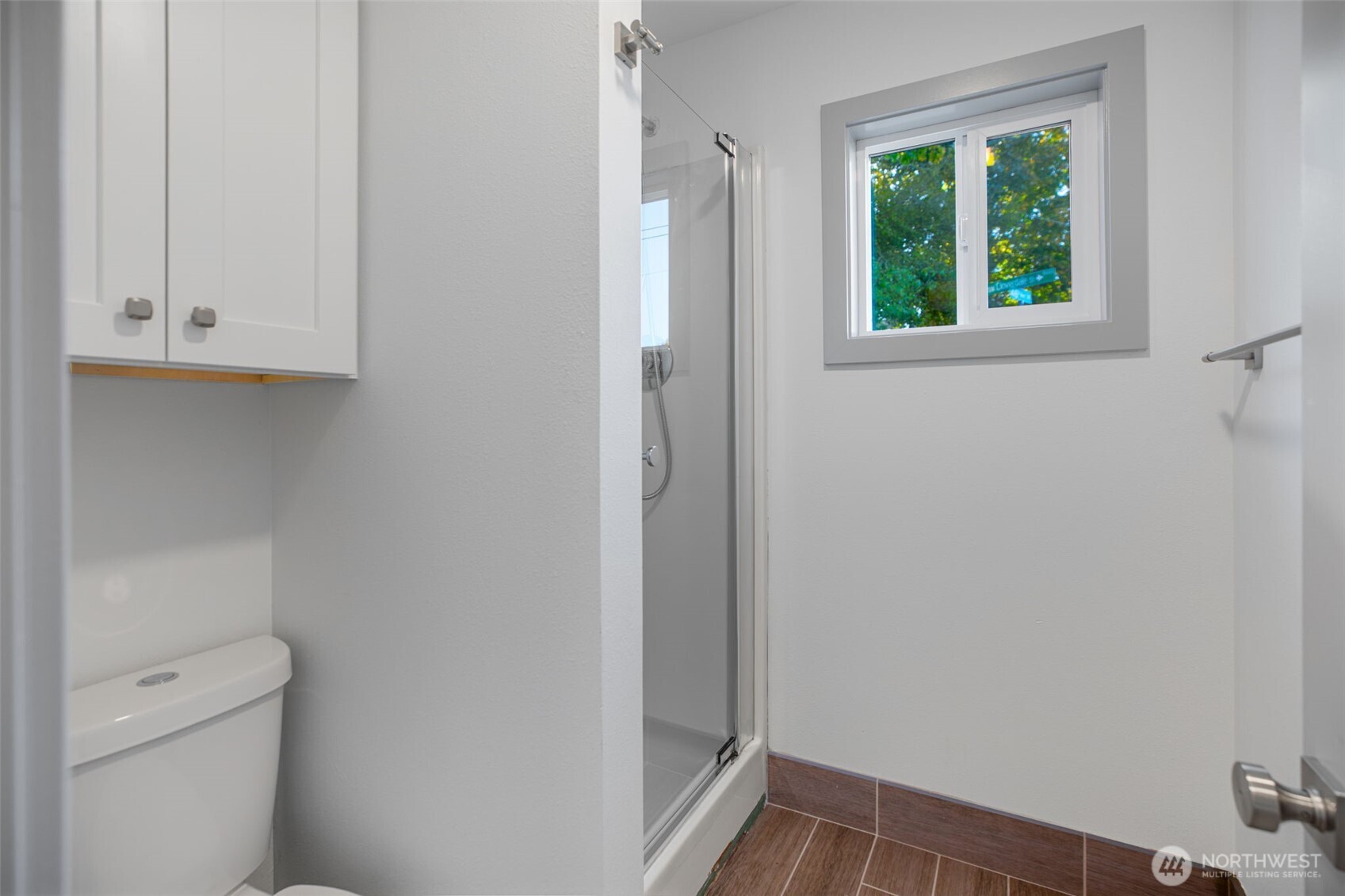 4602 SW Cloverdale Street , Seattle, WA 98136