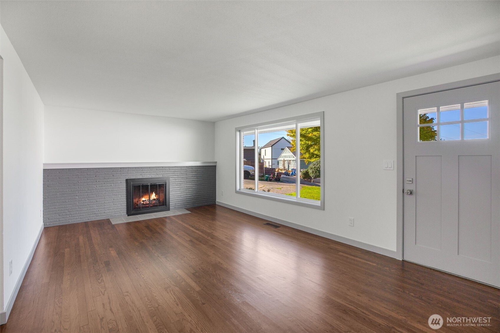 4602 SW Cloverdale Street , Seattle, WA 98136