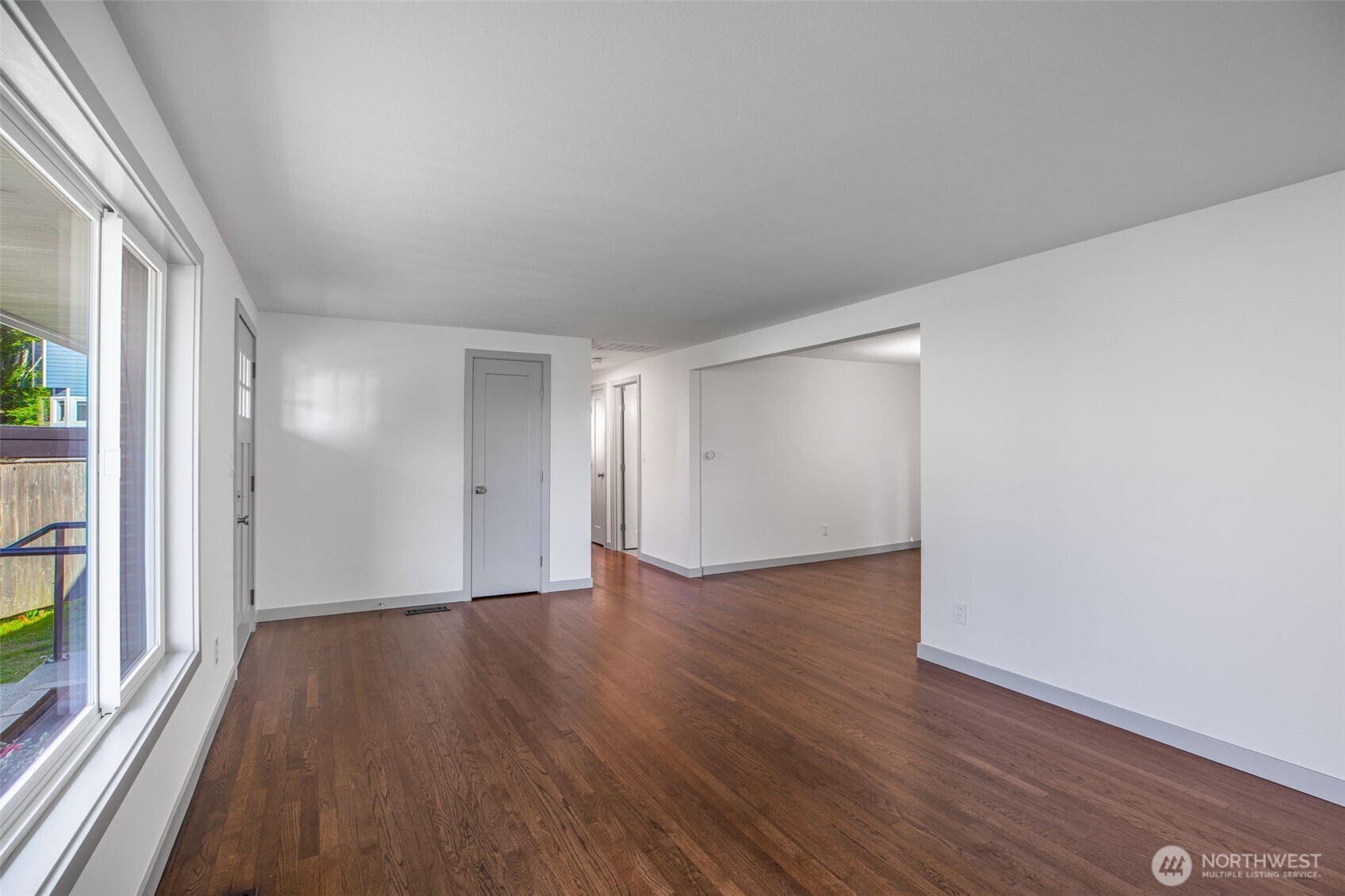 4602 SW Cloverdale Street , Seattle, WA 98136