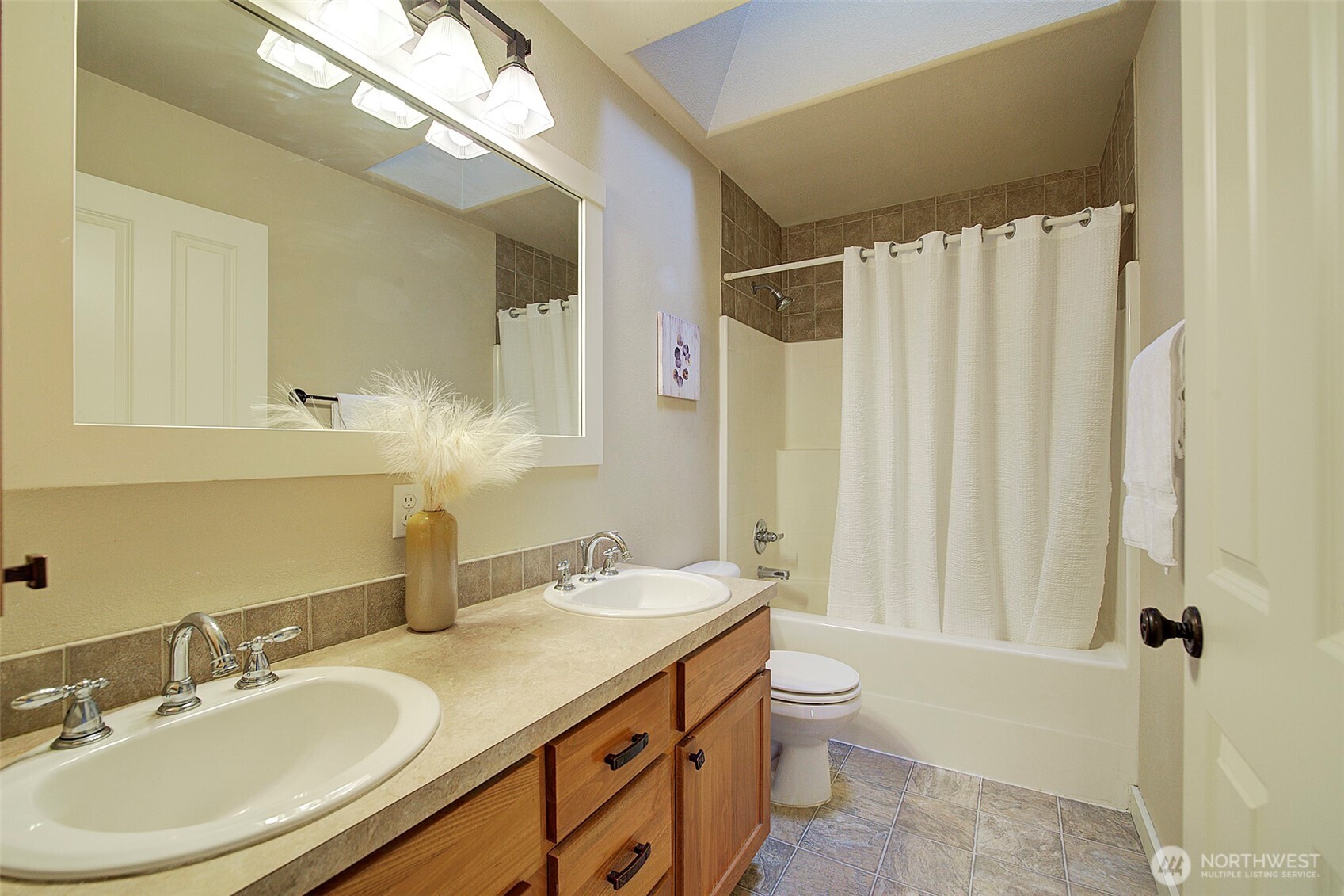 10705 176th Avenue E, Bonney Lake, WA 98391