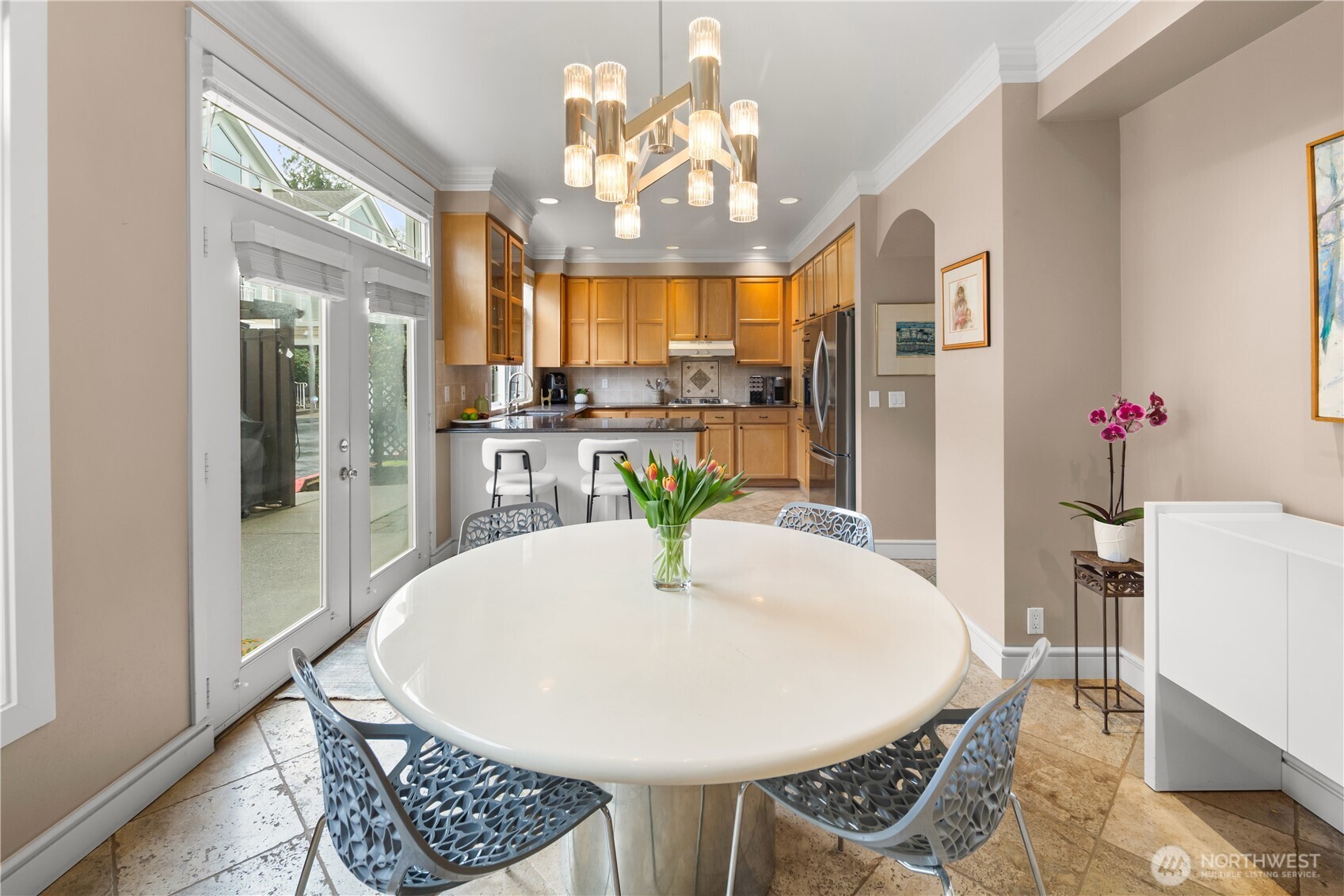 8630 113th Lane NE, Kirkland, WA 98033