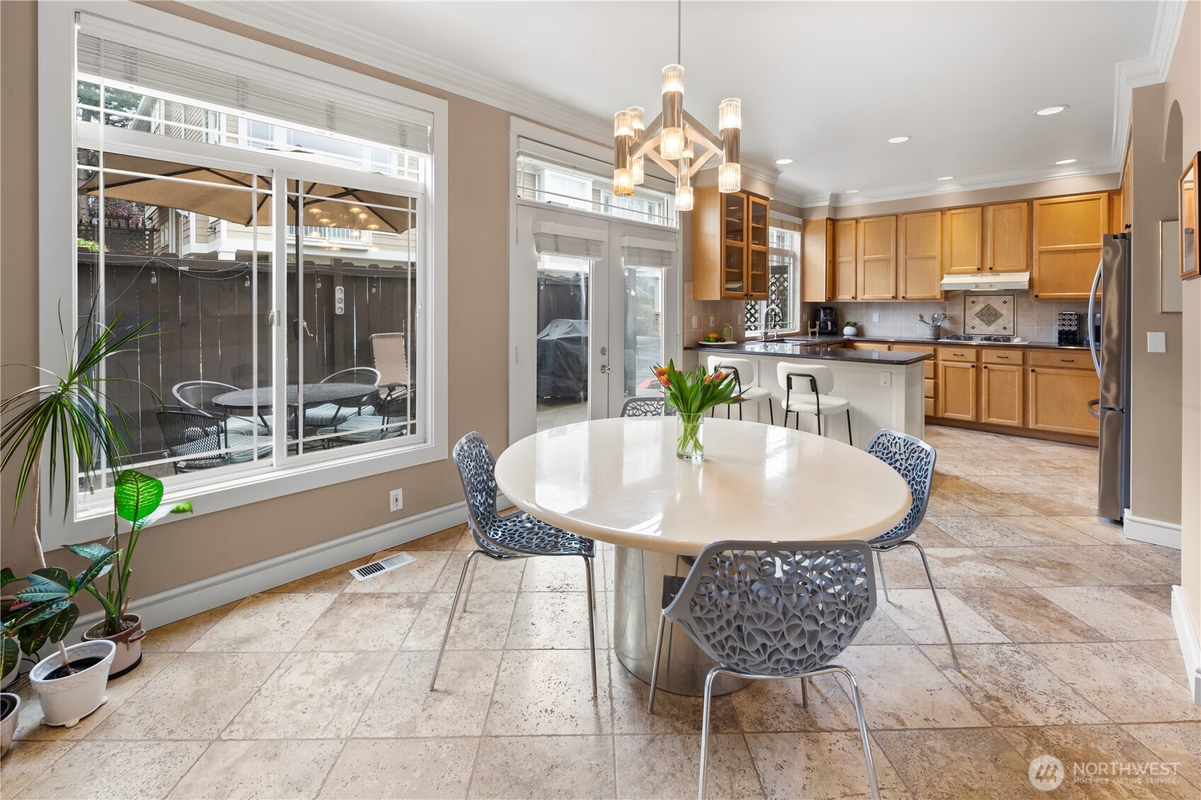 8630 113th Lane NE, Kirkland, WA 98033